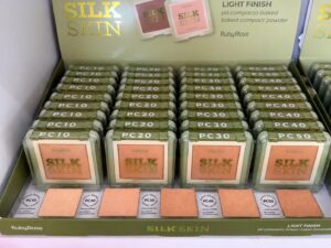 PÒ compacto Silk skin